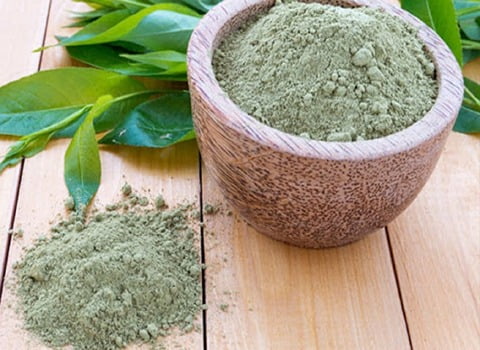 تصویر 2 از حنای بی رنگ برای صورت بدون مواد افزودنی مضر